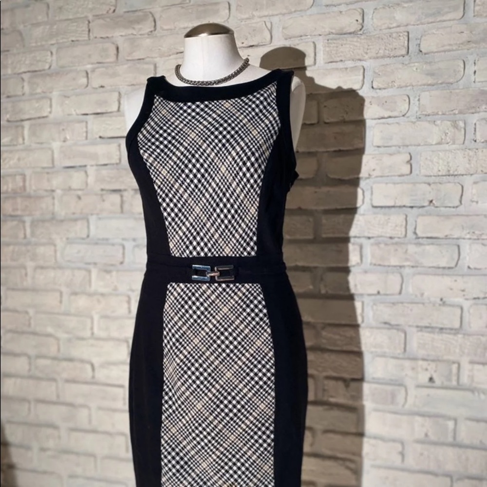 White House black market cocktail dress